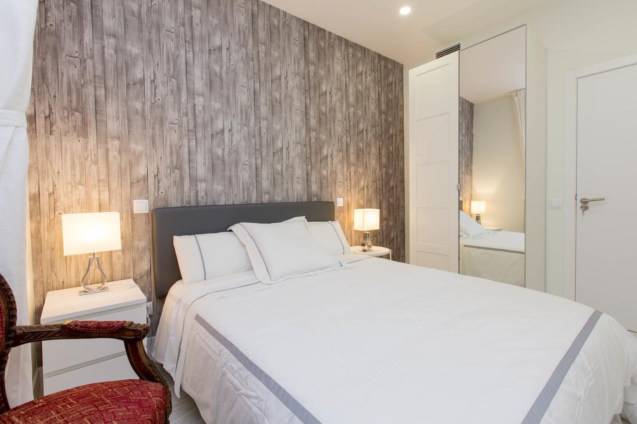Bookinmadrid Com - Cascorro Sq 18 Pax 아파트 외부 사진