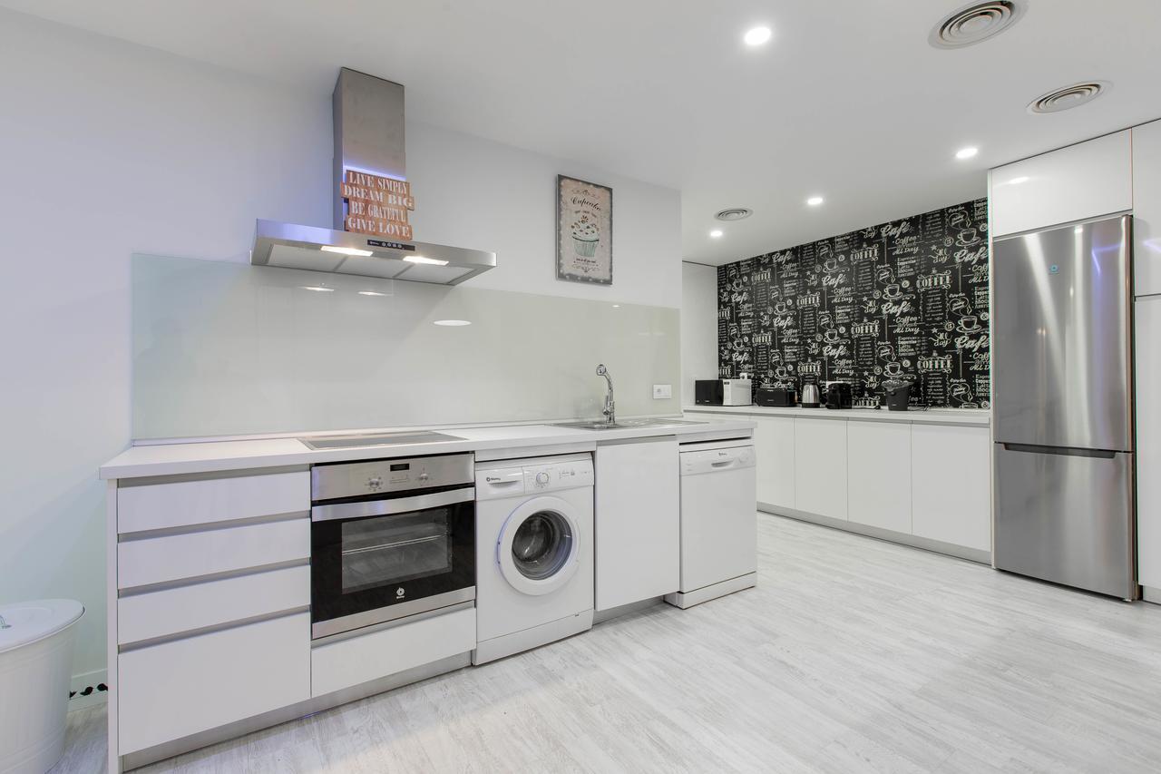 Bookinmadrid Com - Cascorro Sq 18 Pax 아파트 외부 사진