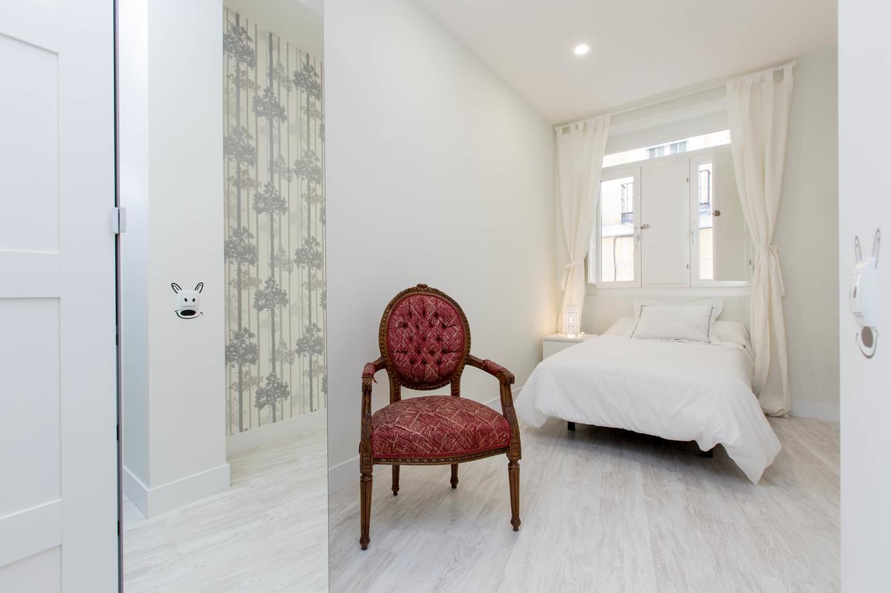 Bookinmadrid Com - Cascorro Sq 18 Pax 아파트 외부 사진